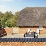 Luxury Pool House Retreat - By Traum